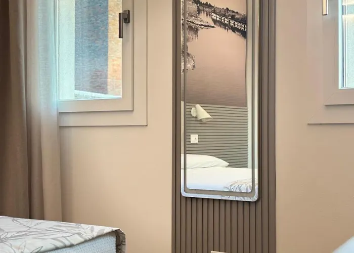 Osteria Tripunt 3* コマッキオ