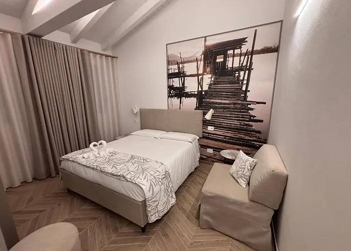 Osteria Tripunt コマッキオ